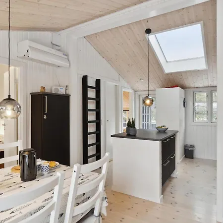 Holiday home Stunning In With Wifi *